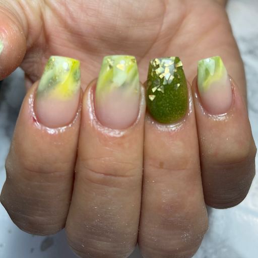 Nails_by_roxana