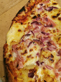Plats et boissons du Pizzeria Les 4 Saisons pizzas au Feu de Bois à emporter et distributeur automatique 24/24 à Pontgibaud - n°4