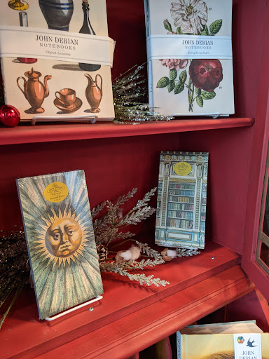 Book Store «FoxTale Book Shoppe», reviews and photos, 105 E Main St, Woodstock, GA 30188, USA