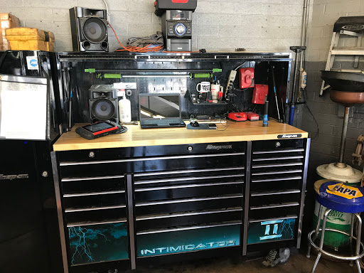 Auto Repair Shop «Bridwell Automotive Center», reviews and photos, 7171 E Lincoln Dr, Scottsdale, AZ 85253, USA