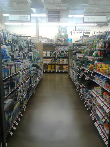 Pet Supply Store «Pet Supplies Plus», reviews and photos, 1030 Main St #10, Waltham, MA 02451, USA