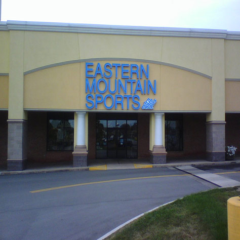Outdoor Sports Store «Eastern Mountain Sports», reviews and photos, 3349 Monroe Ave, Rochester, NY 14618, USA