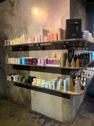 Hair Salon «Hairpolice Minneapolis Hair Salon», reviews and photos, 611 W Lake St, Minneapolis, MN 55408, USA