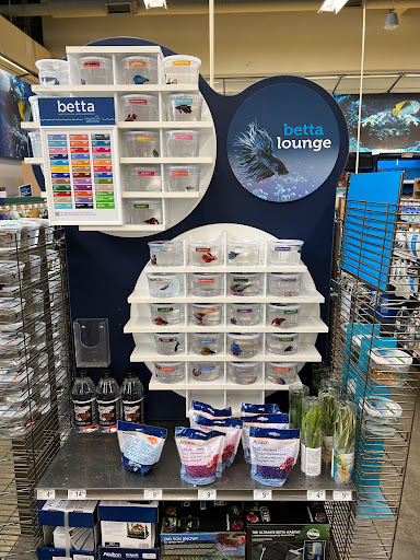 Pet Supply Store «Petco Animal Supplies», reviews and photos, 2001 15th Ave W b, Seattle, WA 98119, USA