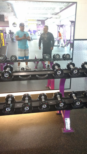 Shopping Mall «Washington Square Mall.», reviews and photos, 4849 W North Ave, Chicago, IL 60639, USA