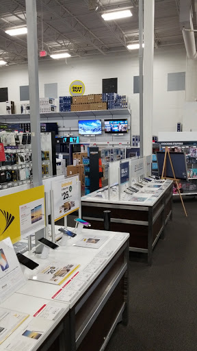 Electronics Store «Best Buy», reviews and photos, 2721 E 3rd St, Bloomington, IN 47401, USA