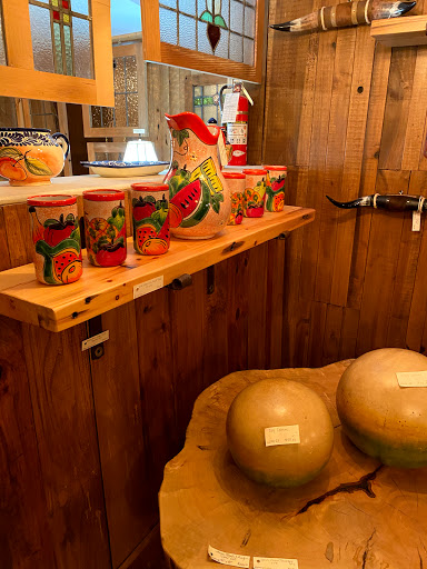 Furniture Store «Cherry Acres», reviews and photos, 23 E Main St, Lititz, PA 17543, USA