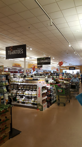 Grocery Store «Super Stop & Shop», reviews and photos, 316 Grove St, Braintree, MA 02184, USA