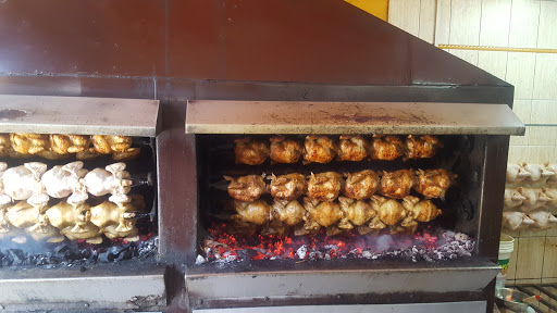 Asador pollos Arequipa
