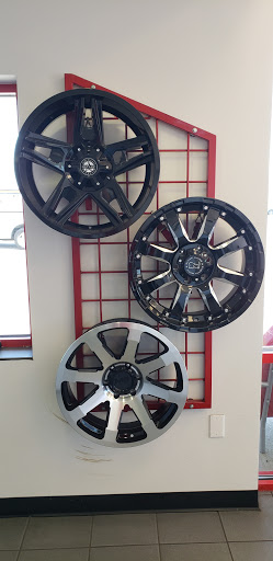 Tire Shop «Discount Tire Store - Murray, UT», reviews and photos, 120 E 4500 S, Murray, UT 84107, USA