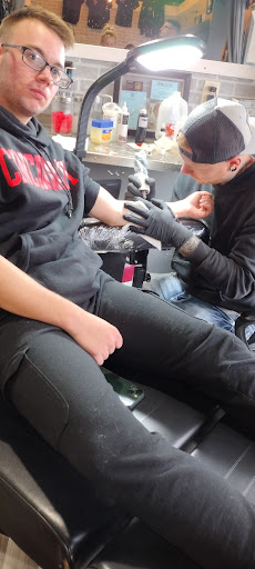 Explore small filler tattoo ideas, creative tattoo ideas in Dry Ridge, available at Live True Tattoo