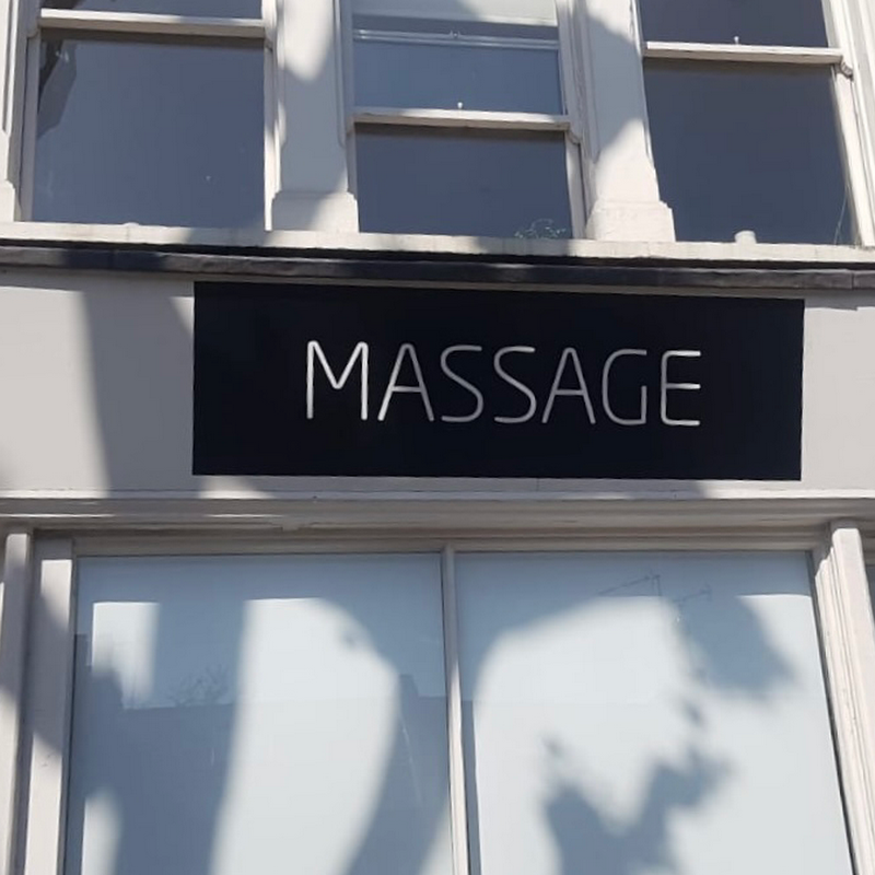 Chiro London - Massage & Sports Therapy