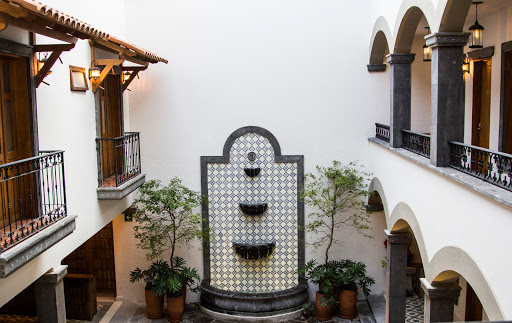 Hotel Puerta San Pedro
