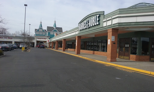 Book Store «Barnes & Noble», reviews and photos, 15 Backus Ave, Danbury, CT 06810, USA