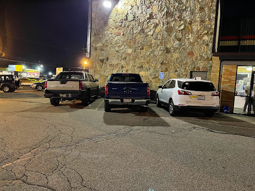 Bowling Alley «Colerain Bowl - Sports Bar - Craft Beer - Lottery - Birthday Parties - Meeting Rooms», reviews and photos, 9189 Colerain Ave, Cincinnati, OH 45251, USA