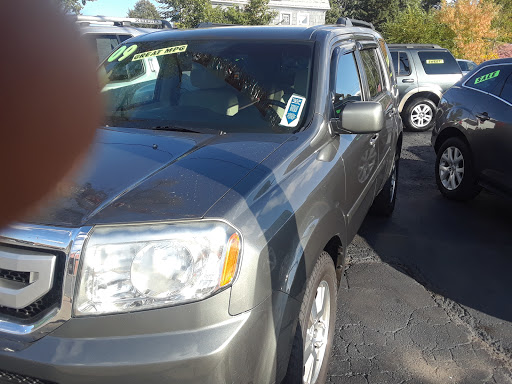 Used Car Dealer «River Front Auto Sales», reviews and photos, 1379 Niagara St, Buffalo, NY 14213, USA