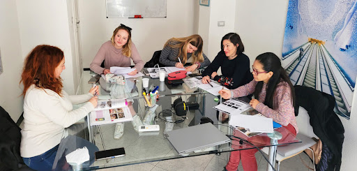 French tutoring specialists Naples