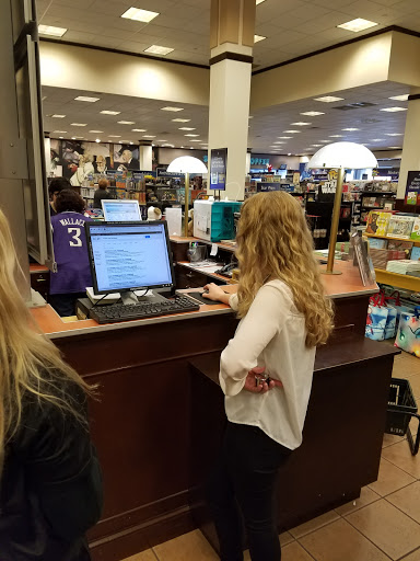 Barnes & Noble image