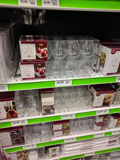 Party Store «Party City», reviews and photos