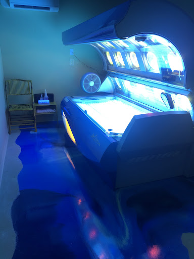 Tanning Salon «Sunsations Gifts & Tanning», reviews and photos, 52561 Columbia River Hwy, Scappoose, OR 97056, USA