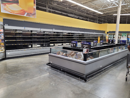 Department Store «Walmart Supercenter», reviews and photos, 2897 Veterans Memorial Pkwy, St Charles, MO 63303, USA