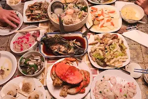 Liu's Garden Chinese Cuisine image