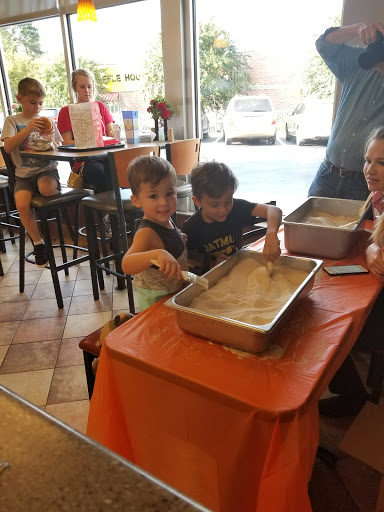 Fast Food Restaurant «Chick-fil-A», reviews and photos, 850 Loganville Hwy, Bethlehem, GA 30620, USA