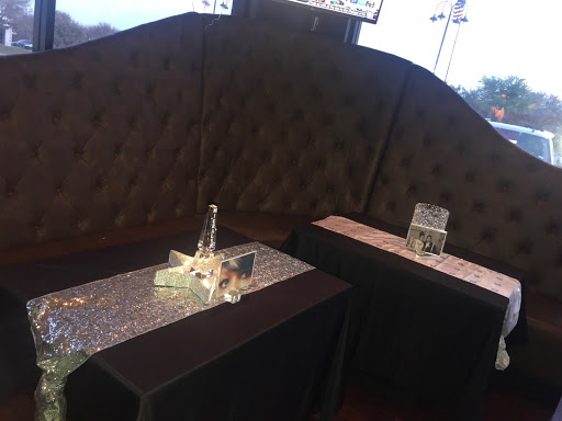 Lounge «Brickhouse», reviews and photos, 2021 N Hampton Rd, DeSoto, TX 75115, USA