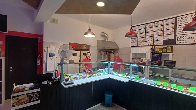 Grande istanbul kebab pizzeria