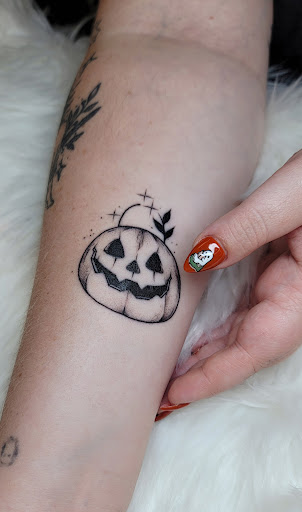 Explore tattoo ideas beach theme, creative tattoo ideas in Greenville, available at Lee Ink Studio SC (Appointment Only)