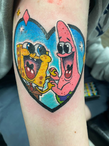 Find tattoo bracelet ideas for your next unique tattoo in Sioux Falls at Starry Eyed Studio