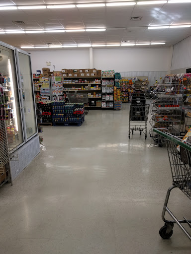 Grocery Store «Green Hills Farm Discount Grocer», reviews and photos, 615 E Newport Rd, Lititz, PA 17543, USA