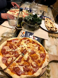 Plats et boissons du Pizzeria Pizza Maïté à Malemort - n°2