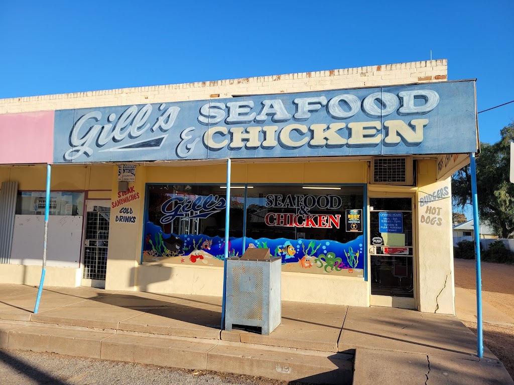 Gill's Seafood & Chicken 5700