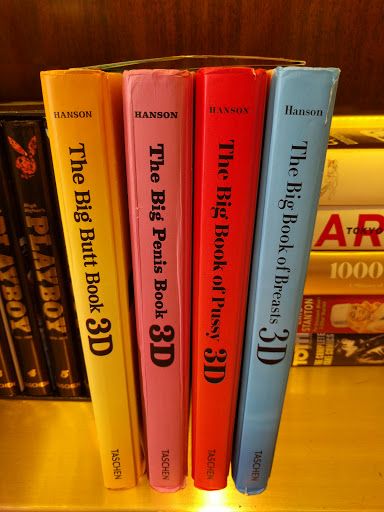 Book Store «TASCHEN Store Miami», reviews and photos, 1111 Lincoln Rd, Miami Beach, FL 33139, USA