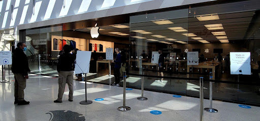 Computer Store «Apple Towson Town Center», reviews and photos, 825 Dulaney Valley Rd, Towson, MD 21204, USA