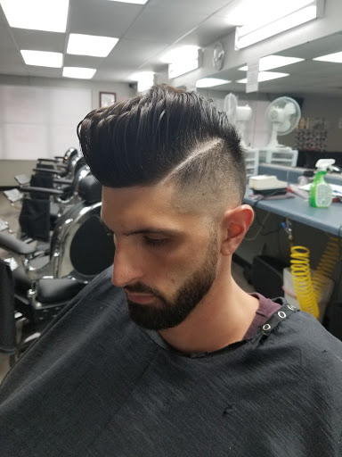 Barber Shop «Elite Barbershop», reviews and photos, 4707 W Gandy Blvd # 2, Tampa, FL 33611, USA