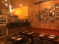 Atmosphère du Restaurant italien Vale&Ale Restaurant - Pinseria à Paris - n°17