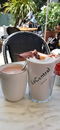 Plats et boissons du Restaurant Le Central à Lège-Cap-Ferret - n°11