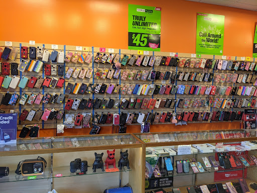 Cell Phone Store «Tech R Us phones repair», reviews and photos, 11962 NE Glisan St, Portland, OR 97220, USA