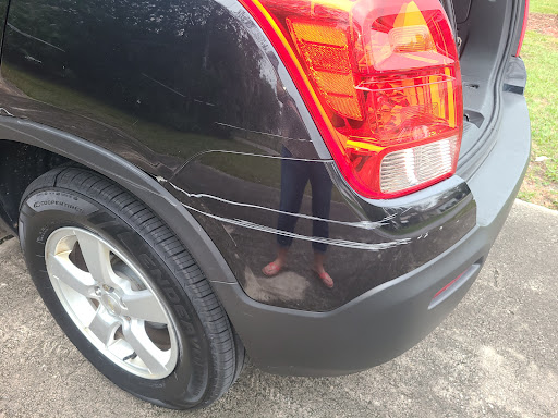 Tire Shop «Leslie Tire», reviews and photos, 144 Northbound Gratiot Ave, Mt Clemens, MI 48043, USA