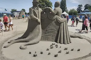 Quality Foods Sand Sculpting Competition and Exhibition image