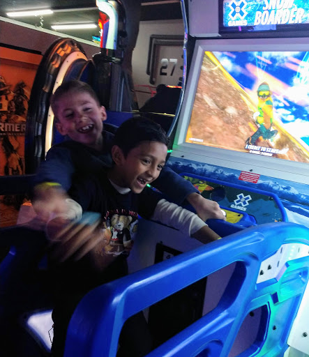 Shopping Mall «Kingston Mall», reviews and photos, 4437 NJ-27, Princeton, NJ 08540, USA