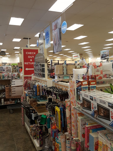 Department Store «HomeGoods», reviews and photos, 415 Mall Ct, Lansing, MI 48912, USA