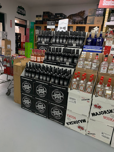 Wine Store «Wine Country South Plainfield», reviews and photos, 5016 Hadley Center Dr, South Plainfield, NJ 07080, USA