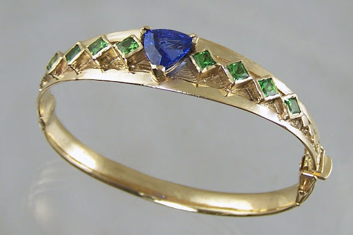 Jewelry Designer «Jerry Lindsey Custom Jewelry», reviews and photos, 625 Bakers Bridge Ave #104, Franklin, TN 37067, USA