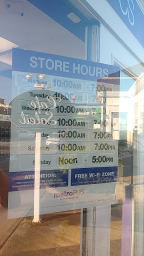 Cell Phone Store «MetroPCS Authorized Dealer», reviews and photos, 245 Main St, Wareham, MA 02571, USA