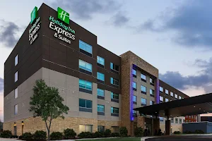 Holiday Inn Express & Suites Chicago O'Hare Airport, an IHG Hotel image