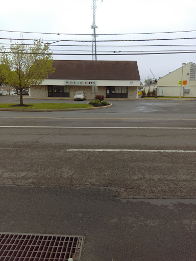 State Liquor Store «Fine Wine & Good Spirits», reviews and photos, 3920 New Falls Rd, Bristol, PA 19007, USA