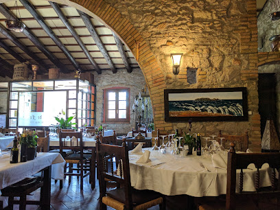 Restaurant El Trull de Fortià - Carrer de la Reina Sibil·la, 8, 17469 Fortià, Girona, Spain